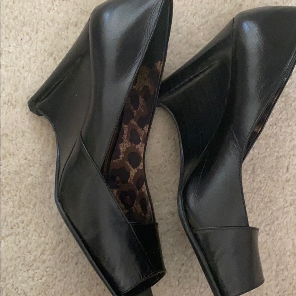 Shoes - Picture 2 of 2